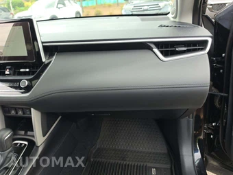 2025 Toyota Corolla Cross XLE - miniatura 16