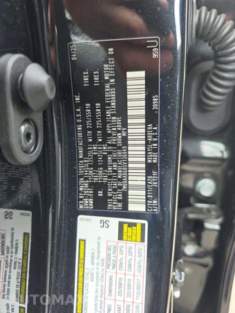2025 Toyota Corolla Cross XLE - miniatura 2