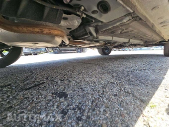 2025 Toyota Corolla Cross XLE - miniatura 17