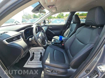 2025 Toyota Corolla Cross XLE - miniatura 6