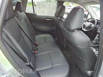 2025 Toyota Corolla Cross XLE - miniatura 13