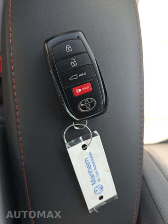 2025 Toyota Corolla FX Sedan - miniatura 8