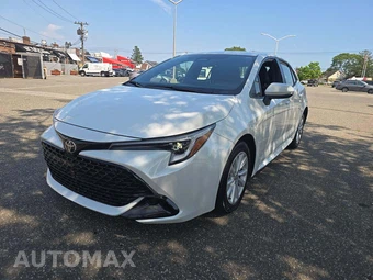 2025 Toyota Corolla Hatchback SE