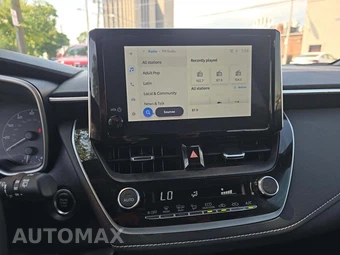 2025 Toyota Corolla Hatchback SE - miniatura 10
