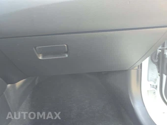 2025 Toyota Corolla Hatchback SE - miniatura 19