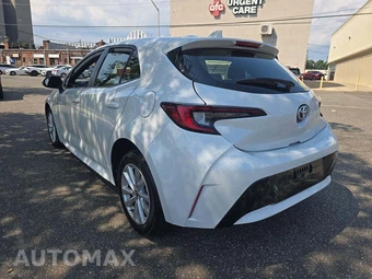 2025 Toyota Corolla Hatchback SE - miniatura 2