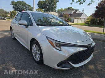 2025 Toyota Corolla Hatchback SE - miniatura 4