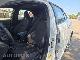 2025 Toyota Corolla Hatchback SE - miniatura 6