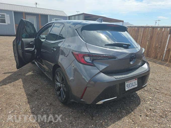 2025 Toyota Corolla Hatchback XSE - miniatura 2
