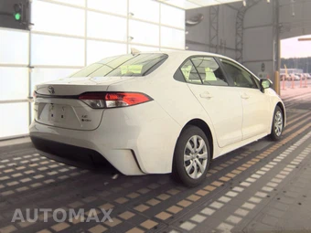 2025 Toyota Corolla Hybrid LE Sedan - miniatura 4