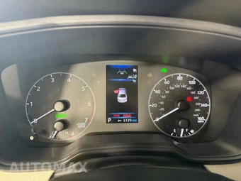 2025 Toyota Corolla Hybrid LE Sedan - miniatura 14