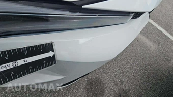 2025 Toyota Corolla Hybrid LE Sedan - miniatura 19