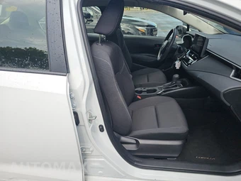 2025 Toyota Corolla Hybrid LE Sedan - miniatura 8