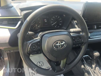 2025 Toyota Corolla Hybrid LE Sedan - miniatura 10