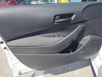 2025 Toyota Corolla Hybrid LE Sedan - miniatura 18