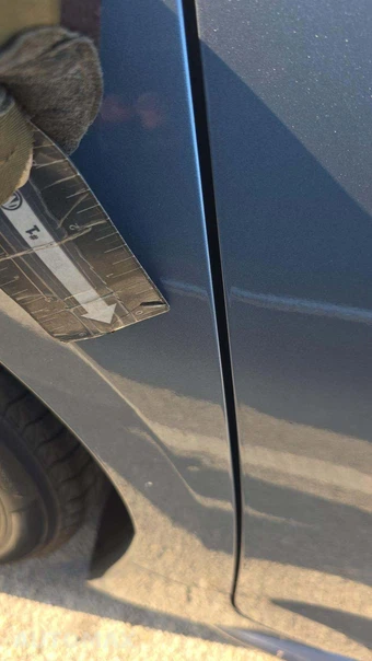 2025 Toyota Corolla Hybrid LE Sedan - miniatura 28
