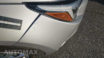 2025 Toyota Corolla Hybrid LE Sedan - miniatura 18