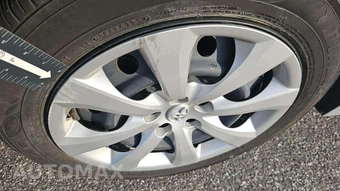 2025 Toyota Corolla Hybrid LE Sedan - miniatura 27