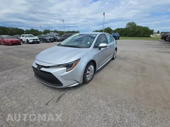 2025 Toyota Corolla LE Sedan