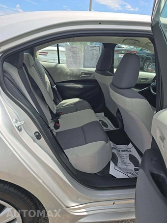 2025 Toyota Corolla LE Sedan - miniatura 13