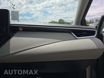 2025 Toyota Corolla LE Sedan - miniatura 16