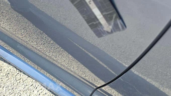 2025 Toyota Corolla LE Sedan - miniatura 19