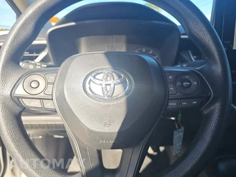 2025 Toyota Corolla LE Sedan - miniatura 10