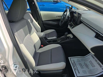 2025 Toyota Corolla LE Sedan - miniatura 18