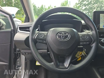2025 Toyota Corolla LE Sedan - miniatura 10