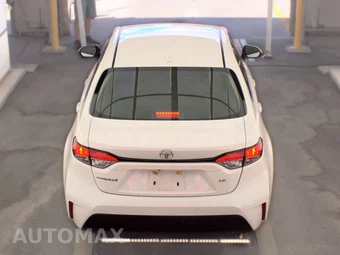 2025 Toyota Corolla LE Sedan - miniatura 5