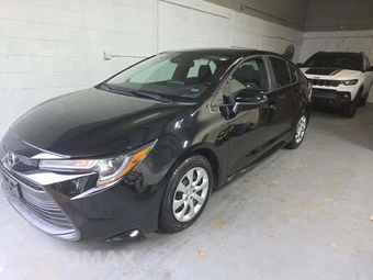 2025 Toyota Corolla LE Sedan