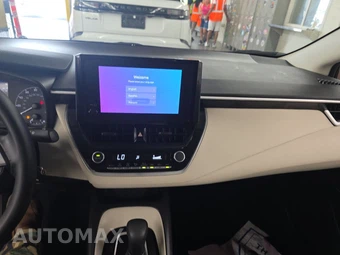 2025 Toyota Corolla LE Sedan - miniatura 11