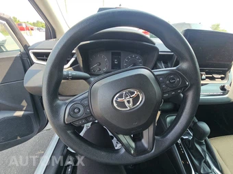 2025 Toyota Corolla LE Sedan - miniatura 10