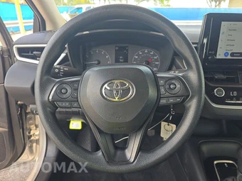 2025 Toyota Corolla LE Sedan - miniatura 10