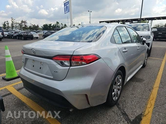 2025 Toyota Corolla LE Sedan - miniatura 4