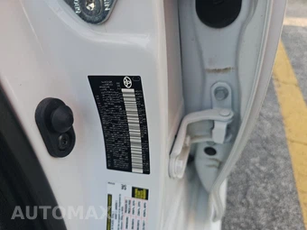 2025 Toyota Corolla LE Sedan - miniatura 14