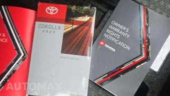 2025 Toyota Corolla LE Sedan - miniatura 19