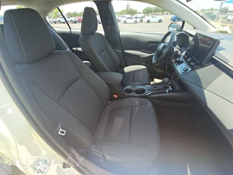 2025 Toyota Corolla LE Sedan - miniatura 8