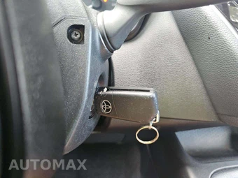 2025 Toyota Corolla LE Sedan - miniatura 8