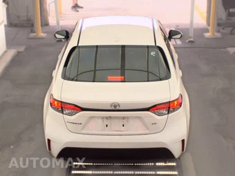 2025 Toyota Corolla LE Sedan - miniatura 5
