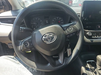 2025 Toyota Corolla LE Sedan - miniatura 10