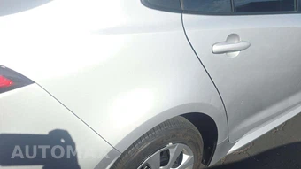 2025 Toyota Corolla LE Sedan - miniatura 24