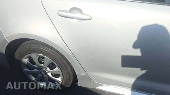 2025 Toyota Corolla LE Sedan - miniatura 25