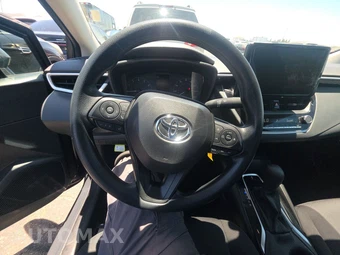 2025 Toyota Corolla LE Sedan - miniatura 10