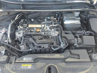 2025 Toyota Corolla LE Sedan - miniatura 15