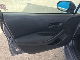2025 Toyota Corolla LE Sedan - miniatura 9