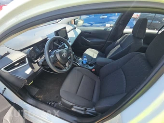 2025 Toyota Corolla LE Sedan - miniatura 7