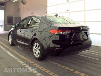 2025 Toyota Corolla LE Sedan - miniatura 6