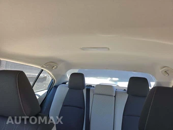 2025 Toyota Corolla LE Sedan - miniatura 11