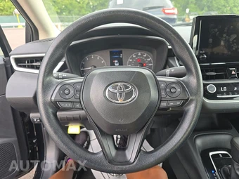 2025 Toyota Corolla LE Sedan - miniatura 10